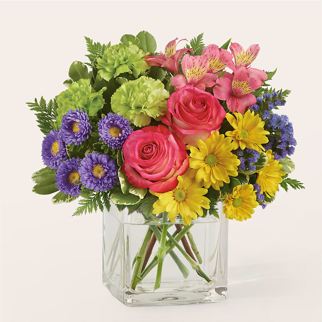 Candy Jar Bouquet – Jasmin Florist, S Richmond Hl NY