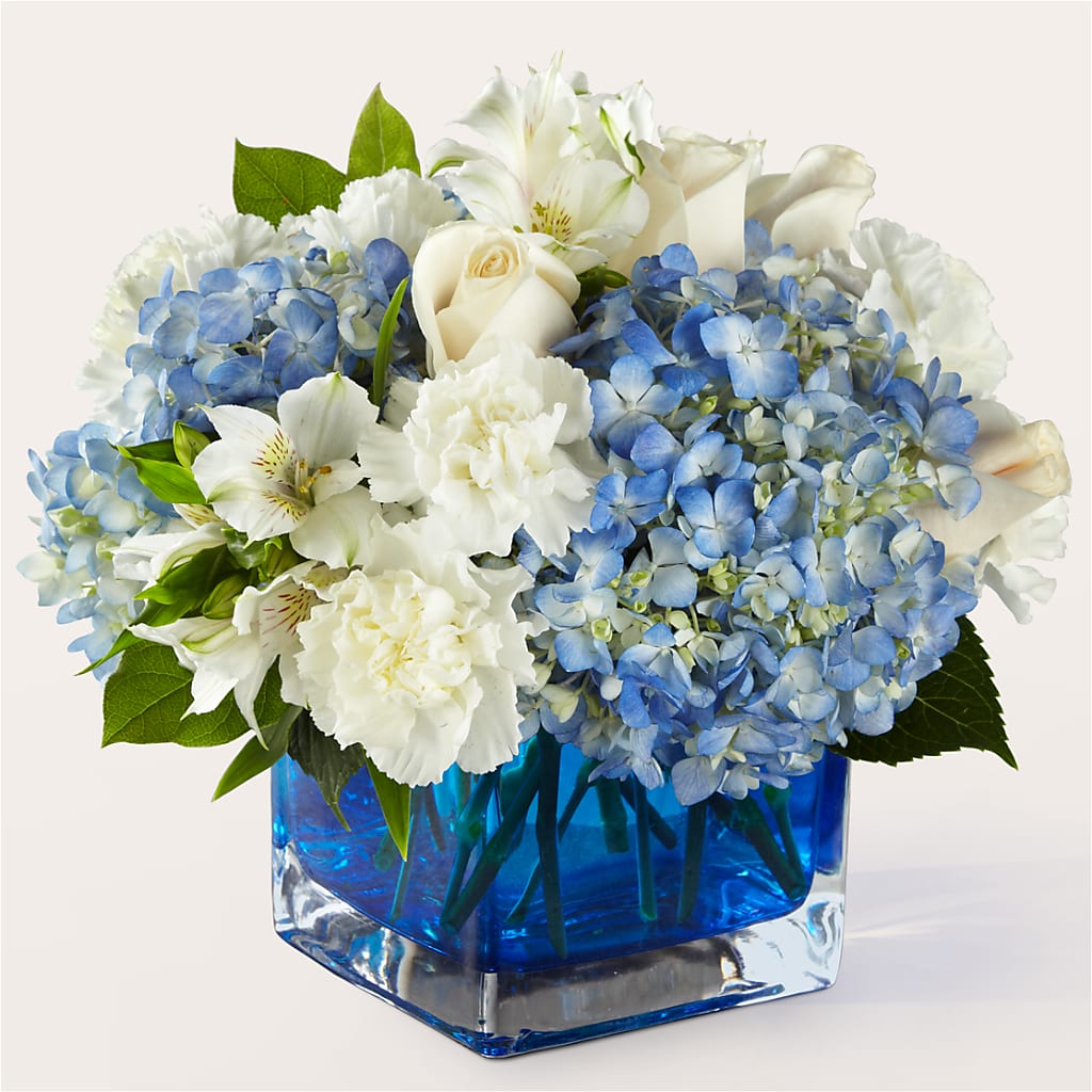 Soothing Waters Bouquet – Jasmin Florist, S Richmond Hl NY