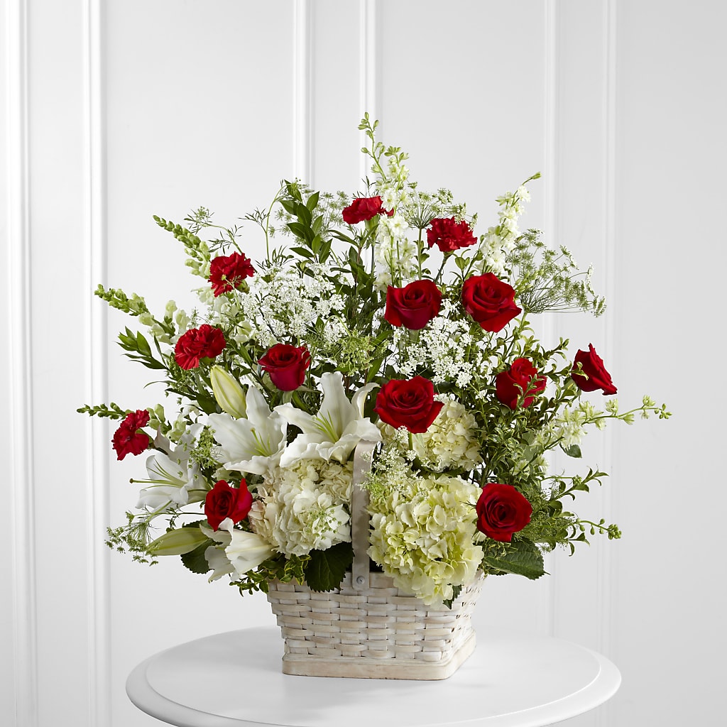 In Loving Memory Arrangement – Jasmin Florist, S Richmond Hl NY