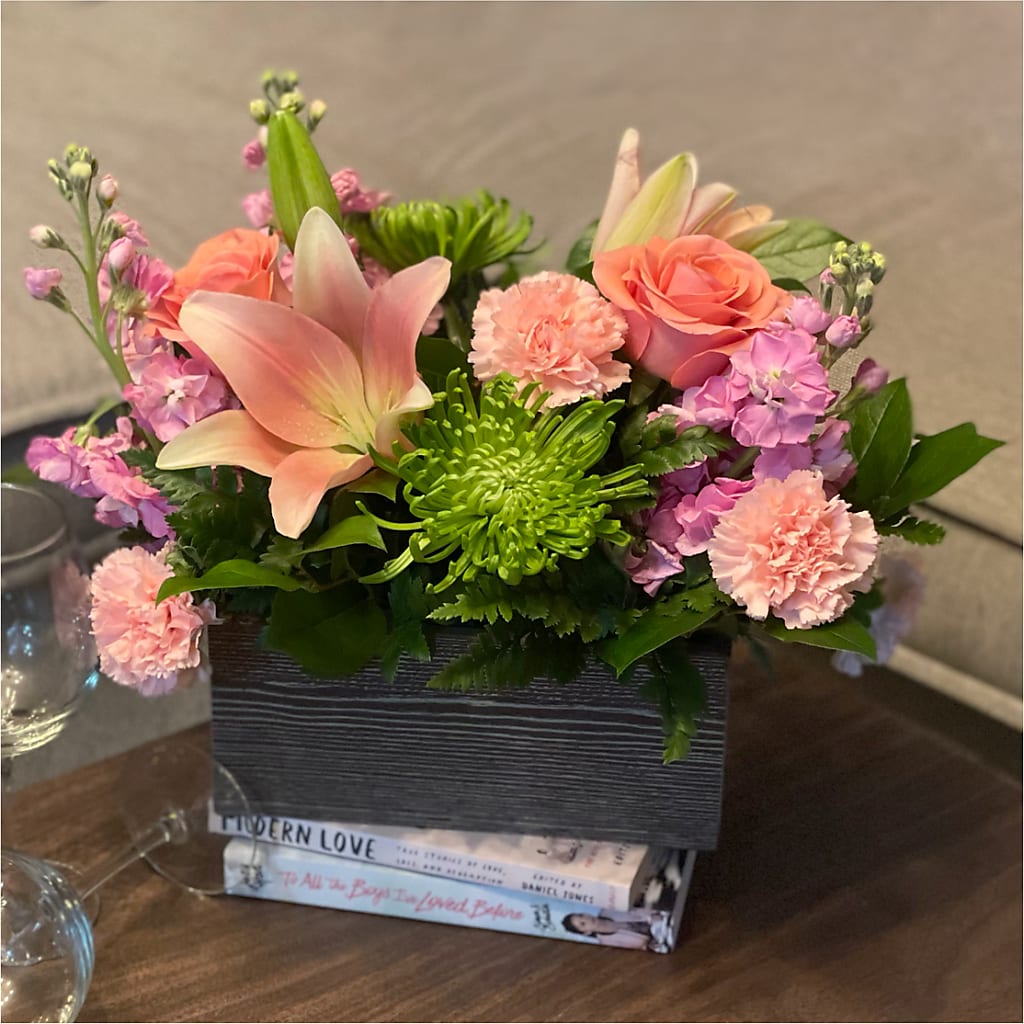 Beautiful Spirit Basket – Jasmin Florist, S Richmond Hl NY