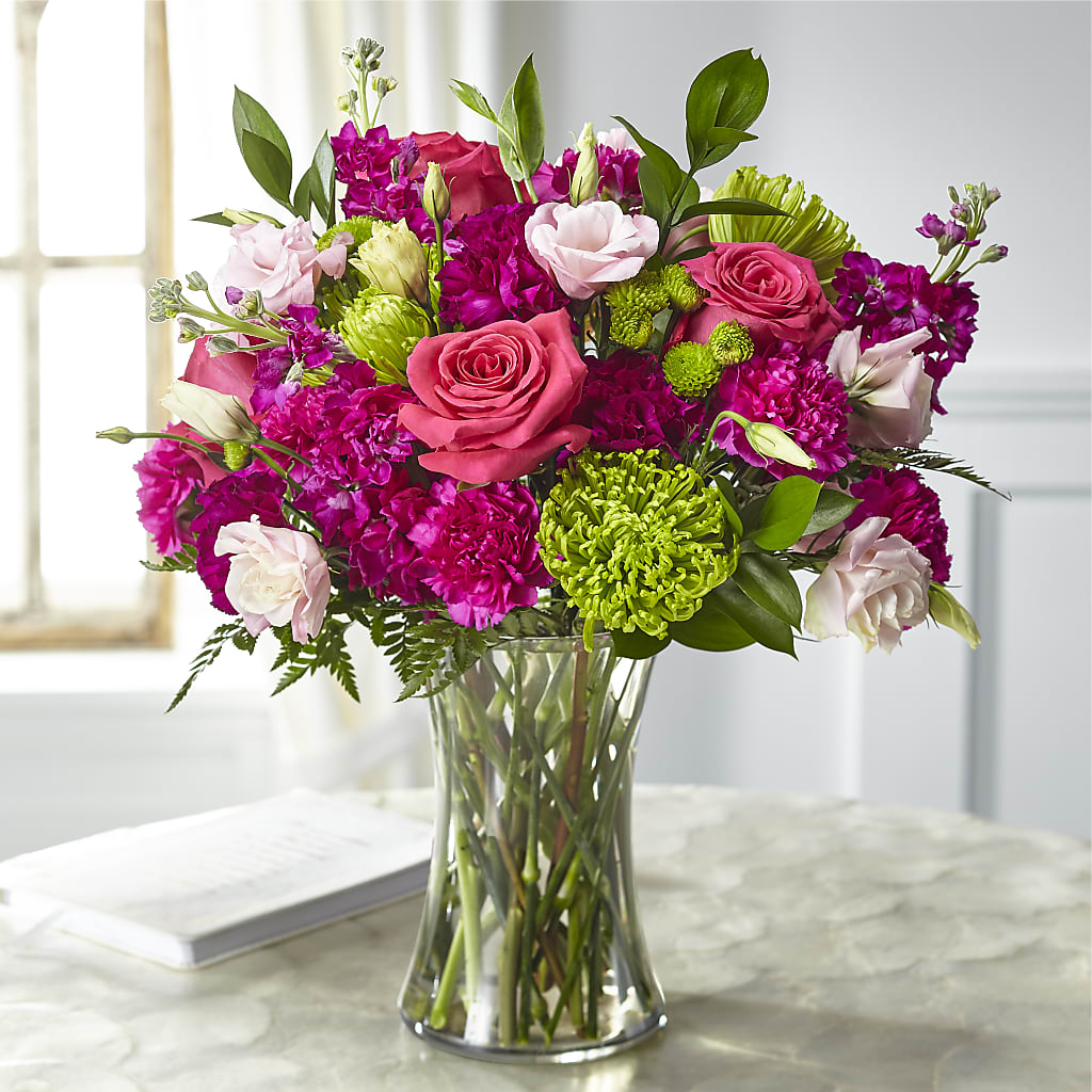 Everlasting Embrace Bouquet – Jasmin Florist, S Richmond Hl NY
