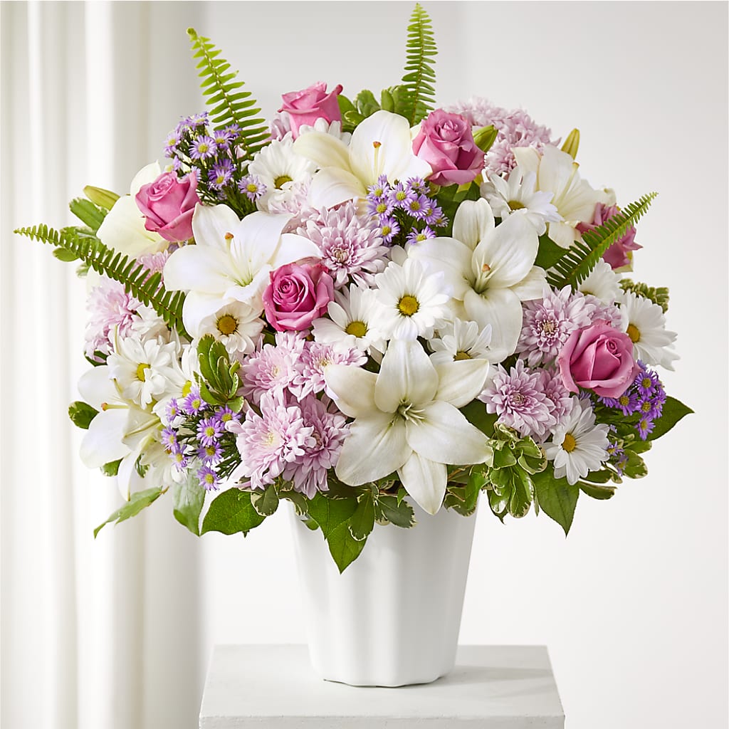 Warmest Thoughts Tabletop Basket – Jasmin Florist, S Richmond Hl NY