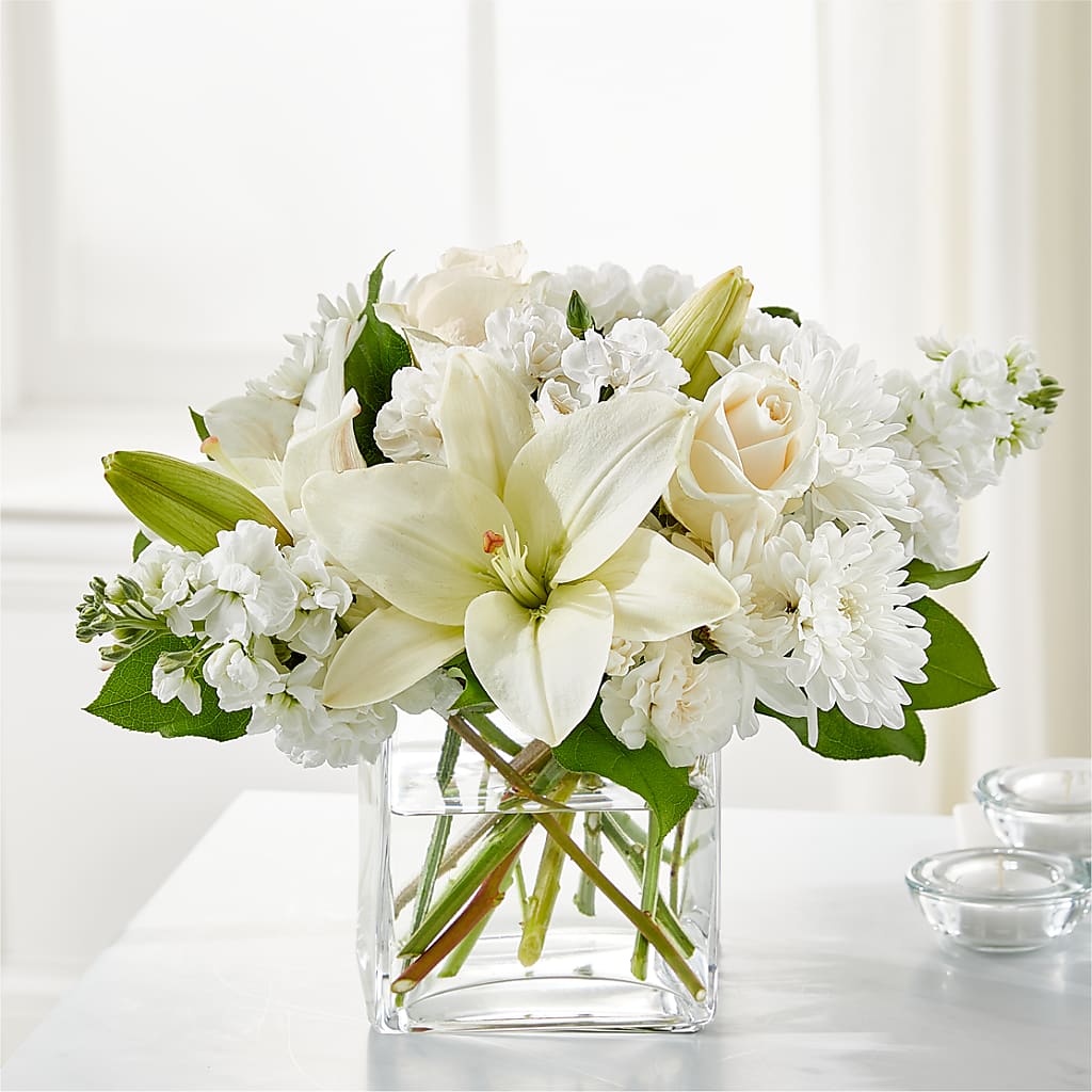 Gentle Breeze Bouquet – Jasmin Florist, S Richmond Hl NY