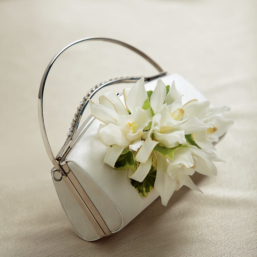 White Purse Decor – Jasmin Florist, S Richmond Hl NY
