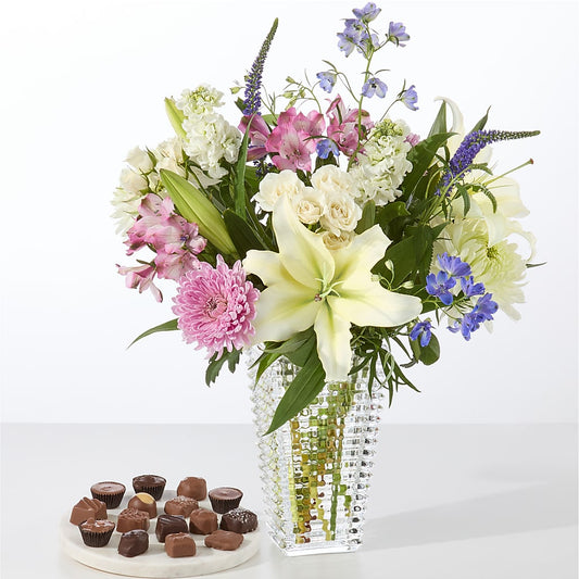 Winter Celebration Bouquet –  Jasmin Florist, S Richmond Hl NY