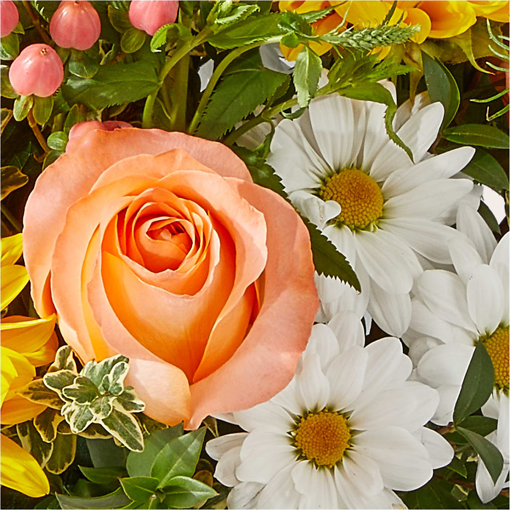 The Good Life Bouquet –  Jasmin Florist, S Richmond Hl NY