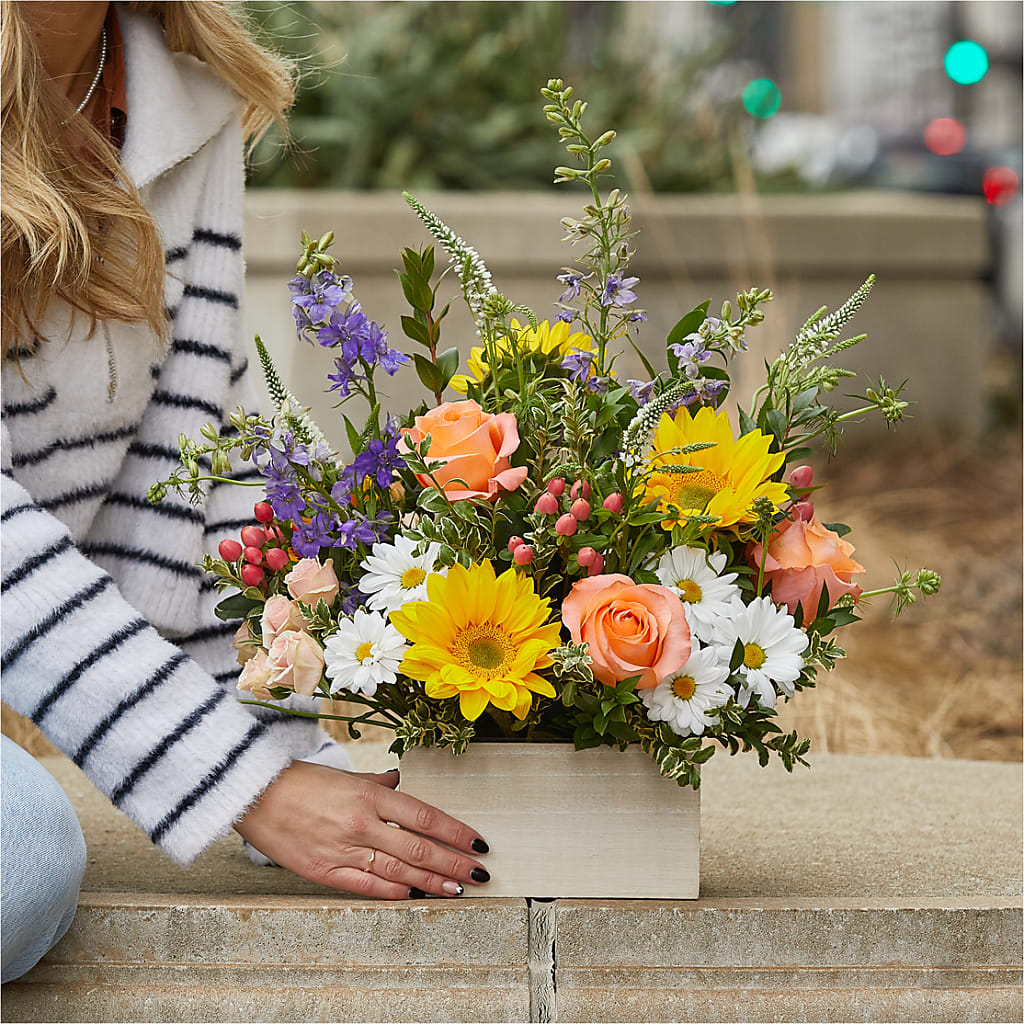 The Good Life Bouquet –  Jasmin Florist, S Richmond Hl NY