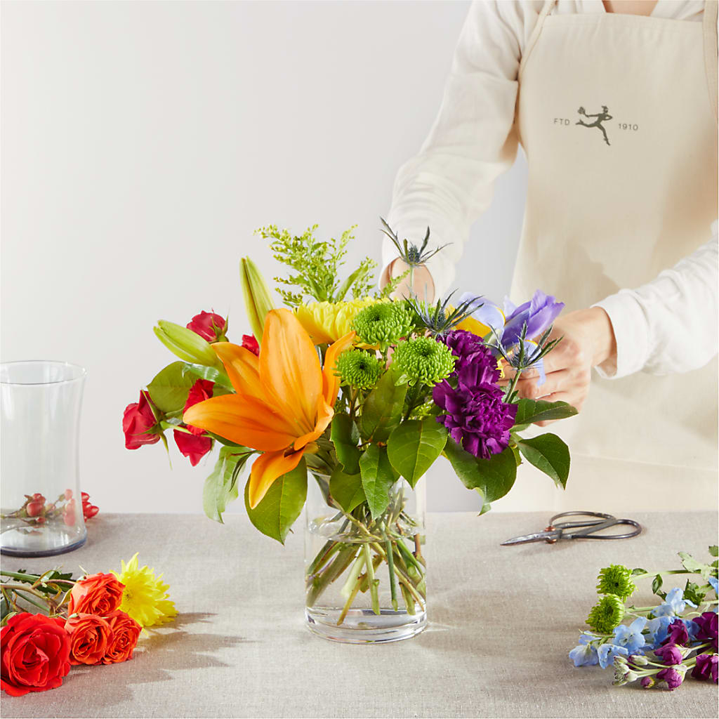 Summer Spectra - A Florist Original –  Jasmin Florist, S Richmond Hl NY