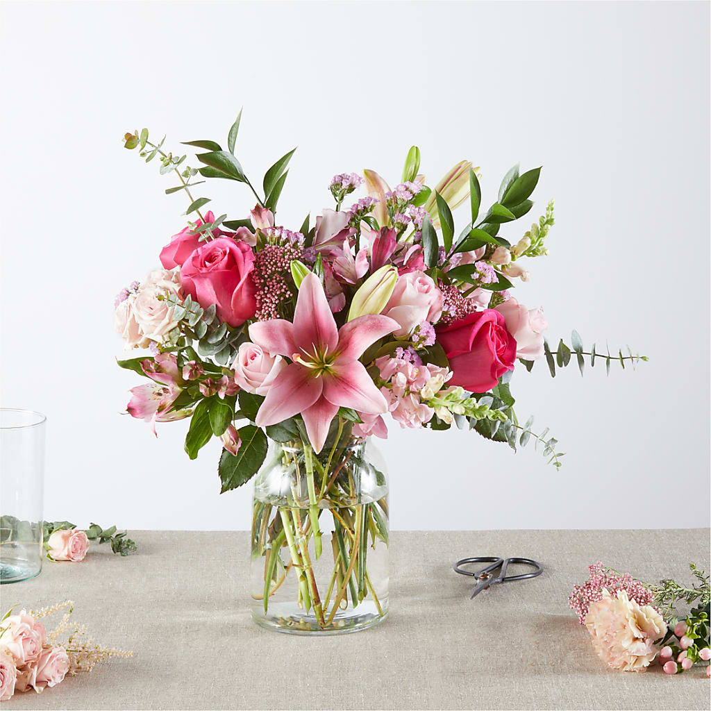 Pink Ribbon - A Florist Original –  Jasmin Florist, S Richmond Hl NY