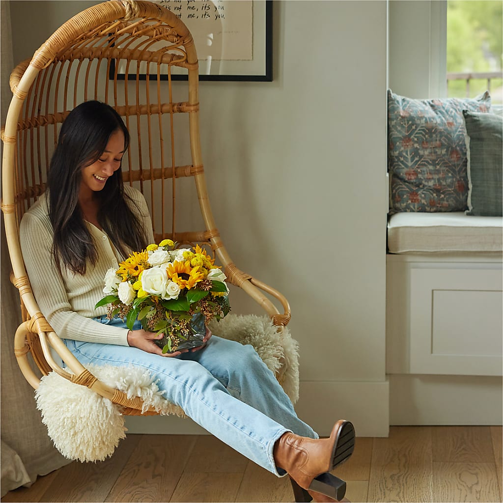 Luminous Morning Bouquet –  Jasmin Florist, S Richmond Hl NY