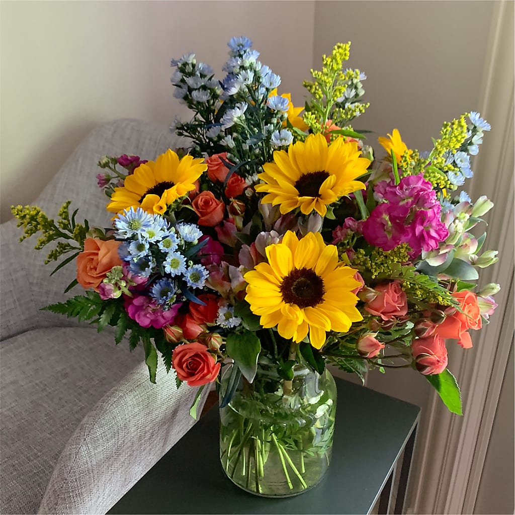 Rays of Life Bouquet –  Jasmin Florist, S Richmond Hl NY