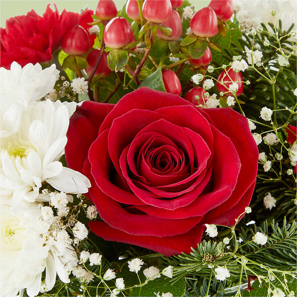 Chance of Flurries Bouquet –  Jasmin Florist, S Richmond Hl NY